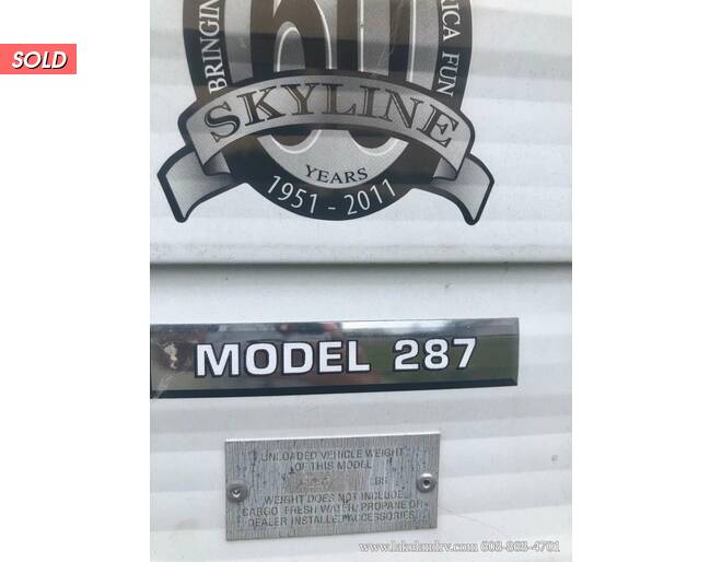 2012 Skyline Layton Joey Select 287 Travel Trailer at Lakeland RV Center STOCK# 3567AA Photo 4