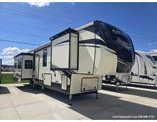 2021 Sierra 368FBDS Fifth Wheel at Lakeland RV Center STOCK# 3824A